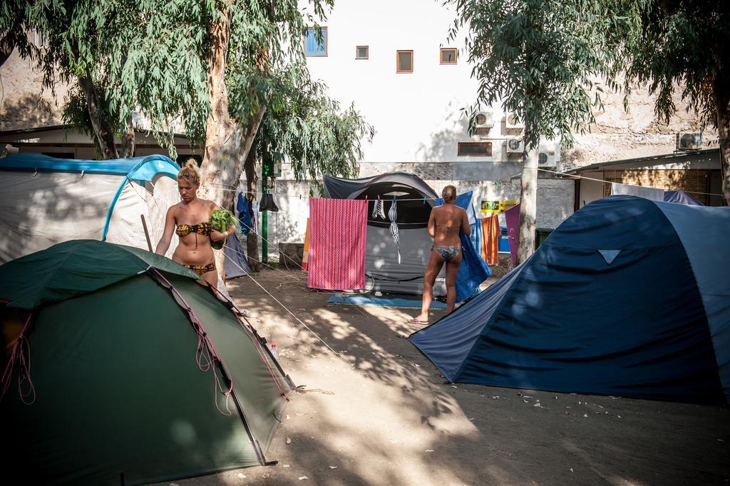 מלון ליפארי Camping Baia Unci מראה חיצוני תמונה